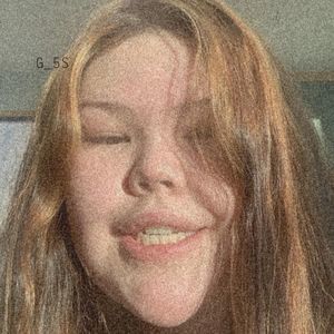 Meet your Posher, Mia